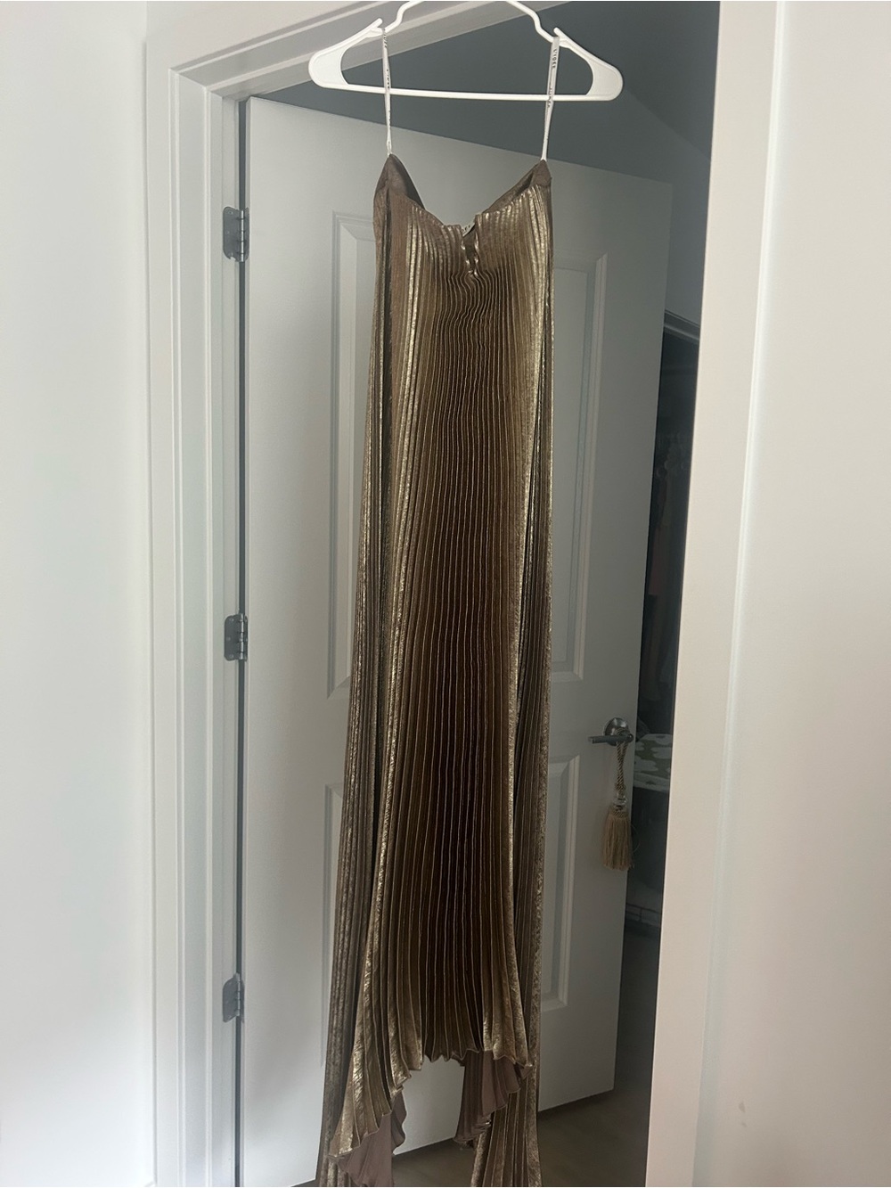 L’IDEE Black Tie Gown Gold Shimmer